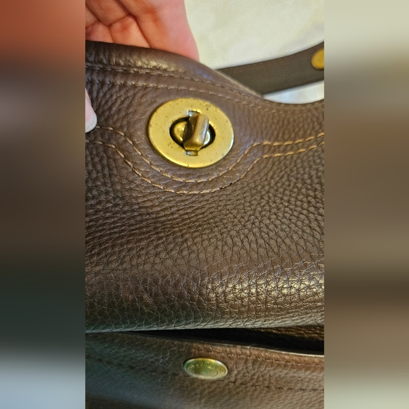 Coach Chelsea Pebbled leather turnlock hobo & zip wallet bundle #10947 Chocolate - Picture 9 of 9